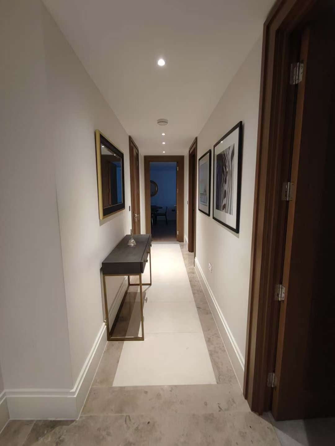 Flat Water Street in City of Westminster