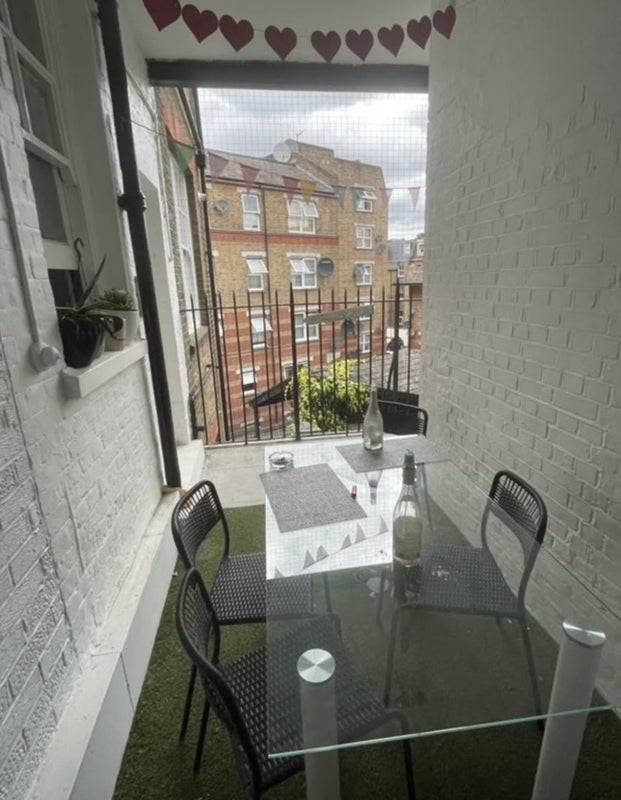 Flat Elgin Avenue in City of Westminster