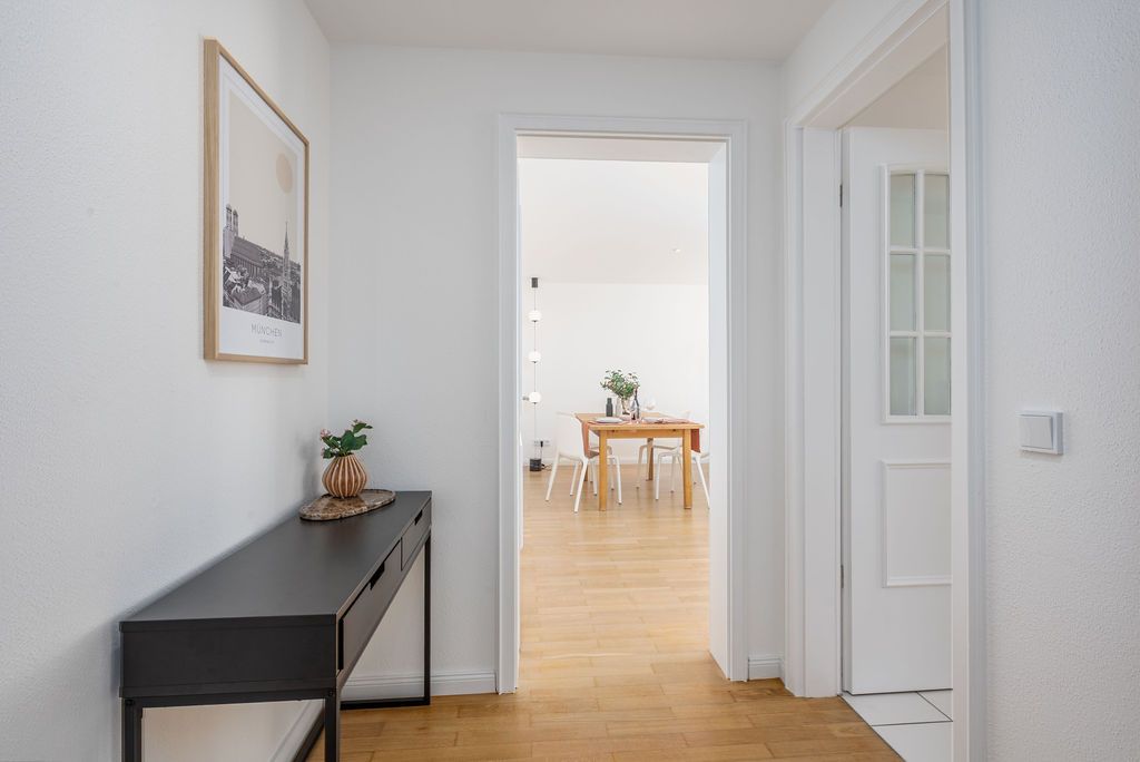 Wohnung Schellingstraße in München