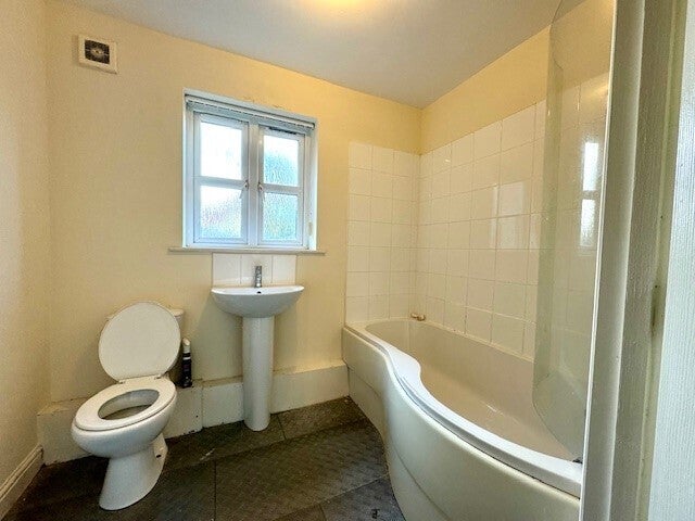 Flat The Mews in Hindley