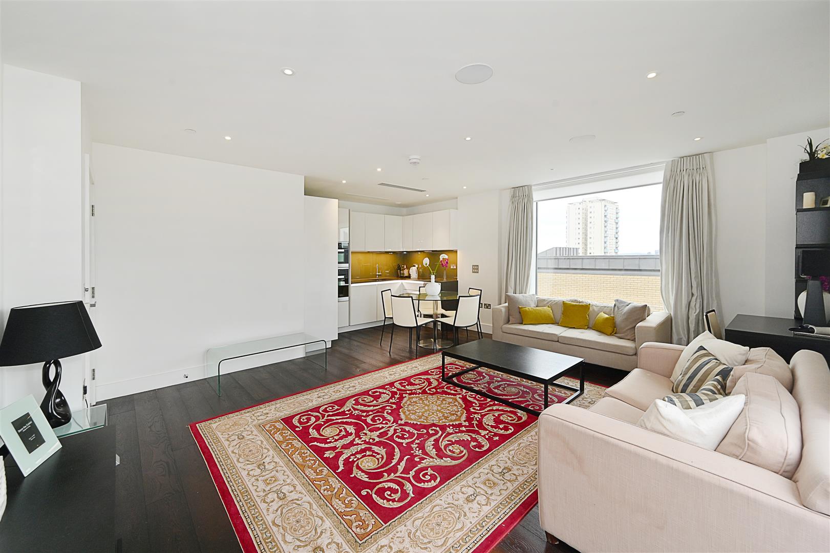 Flat Central Avenue in Greater London