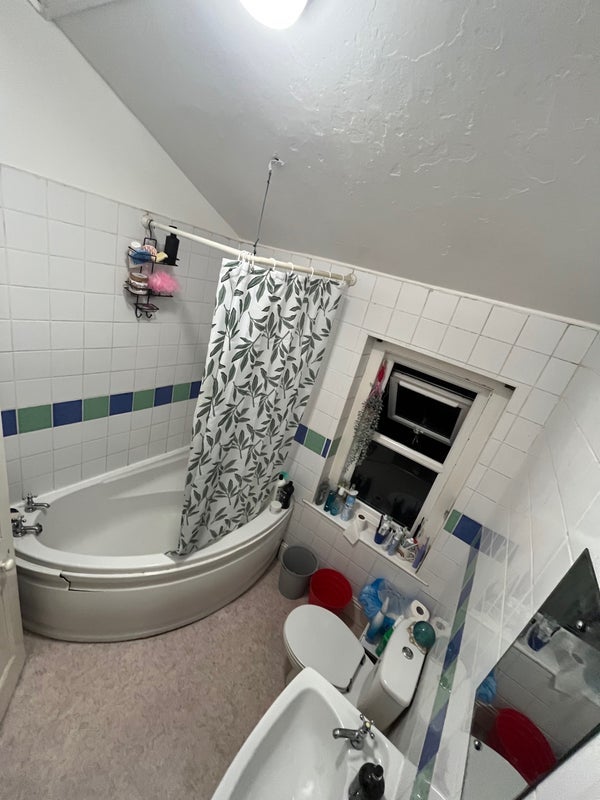 Room Ralph Road in Bristol