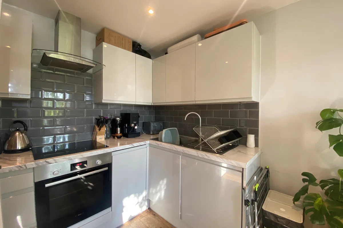 Flat Mitchell Road in Eastleigh