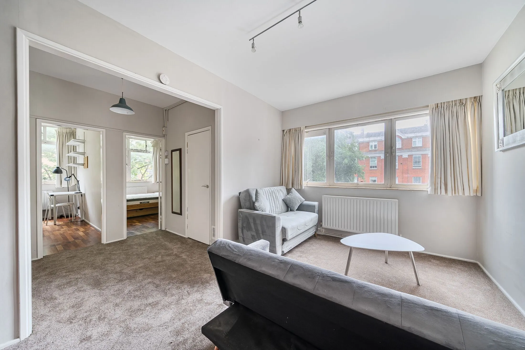 Flat Tavistock Place in Greater London