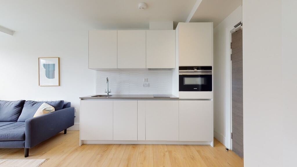 Flat Humphry Repton Lane in Greater London