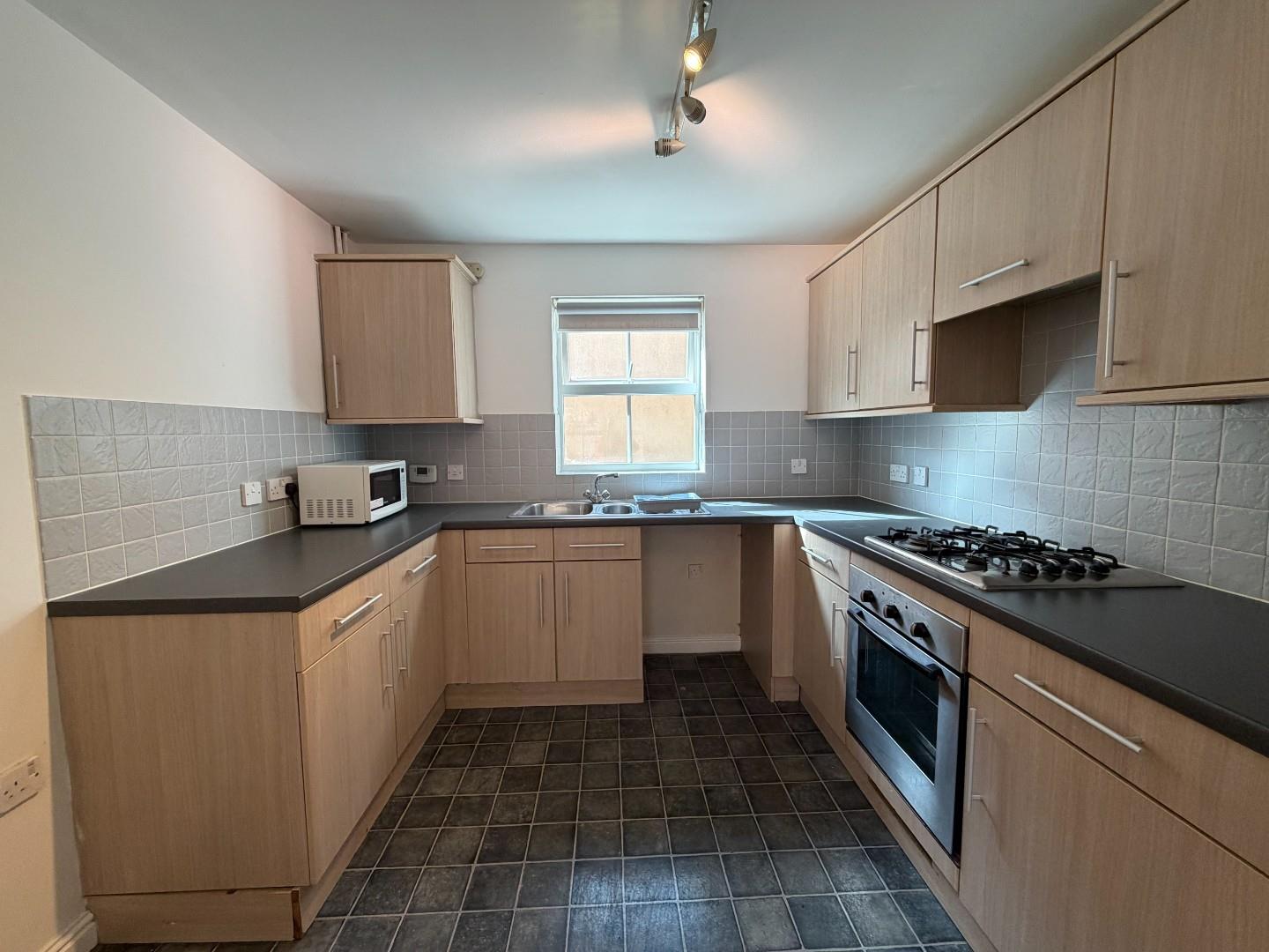 Flat St Edmund's Road in Northampton