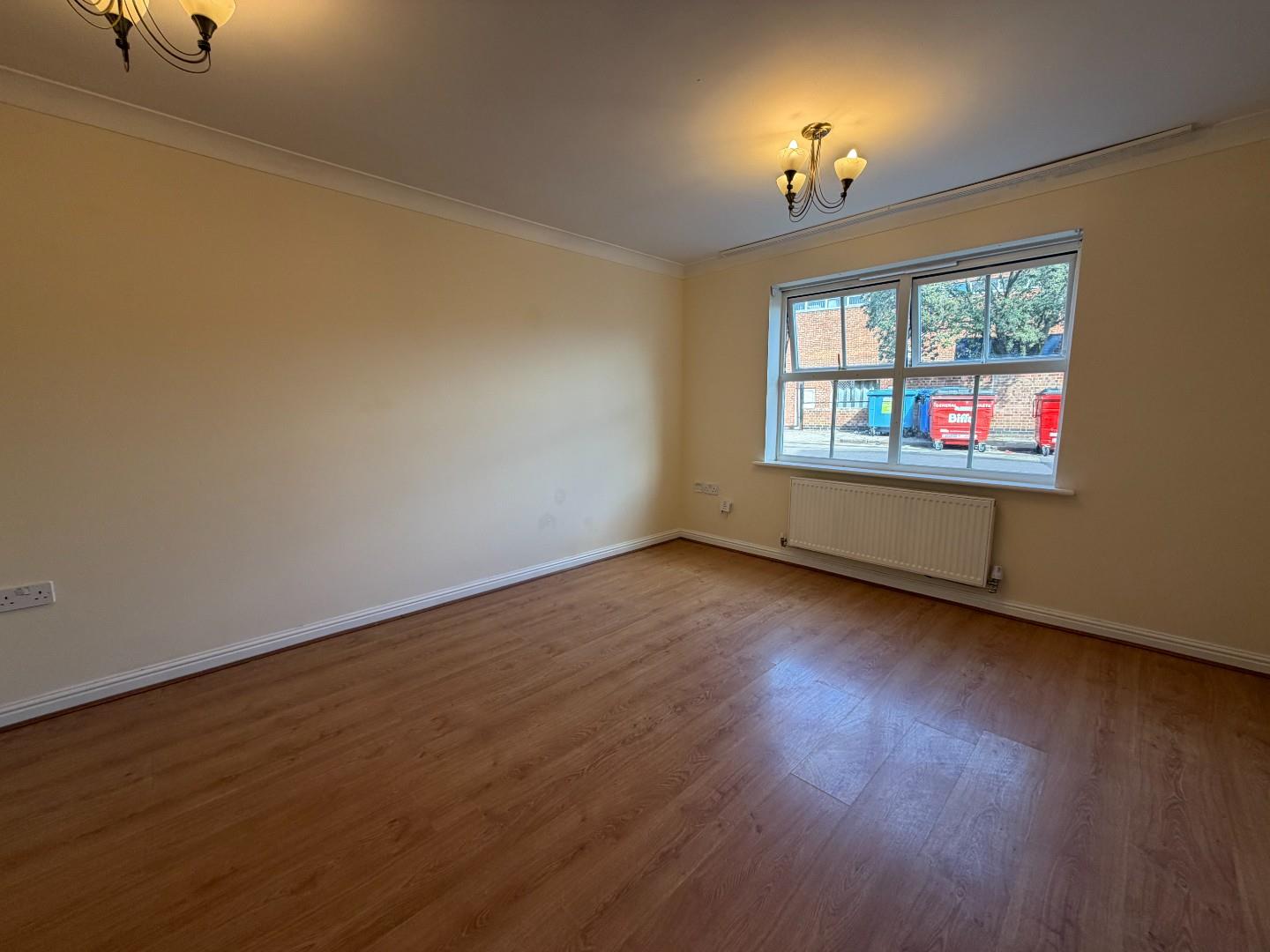 Flat St Edmund's Road in Northampton