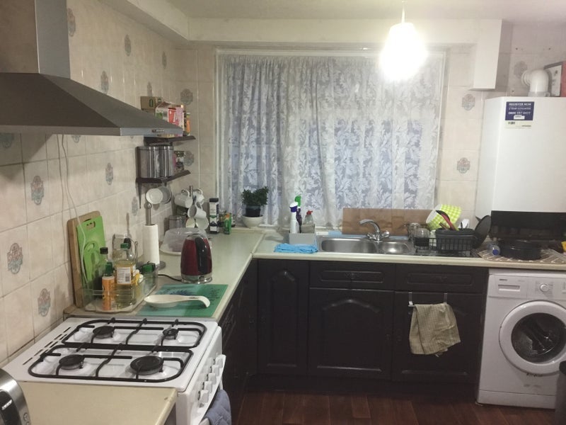 Room Whitton Walk in Greater London