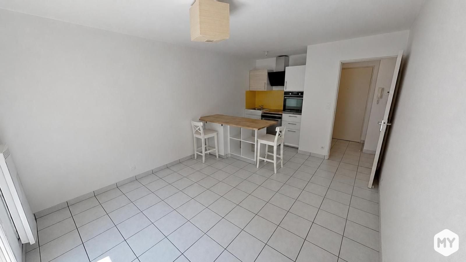Flat Rue Delarbre in Clermont-Ferrand
