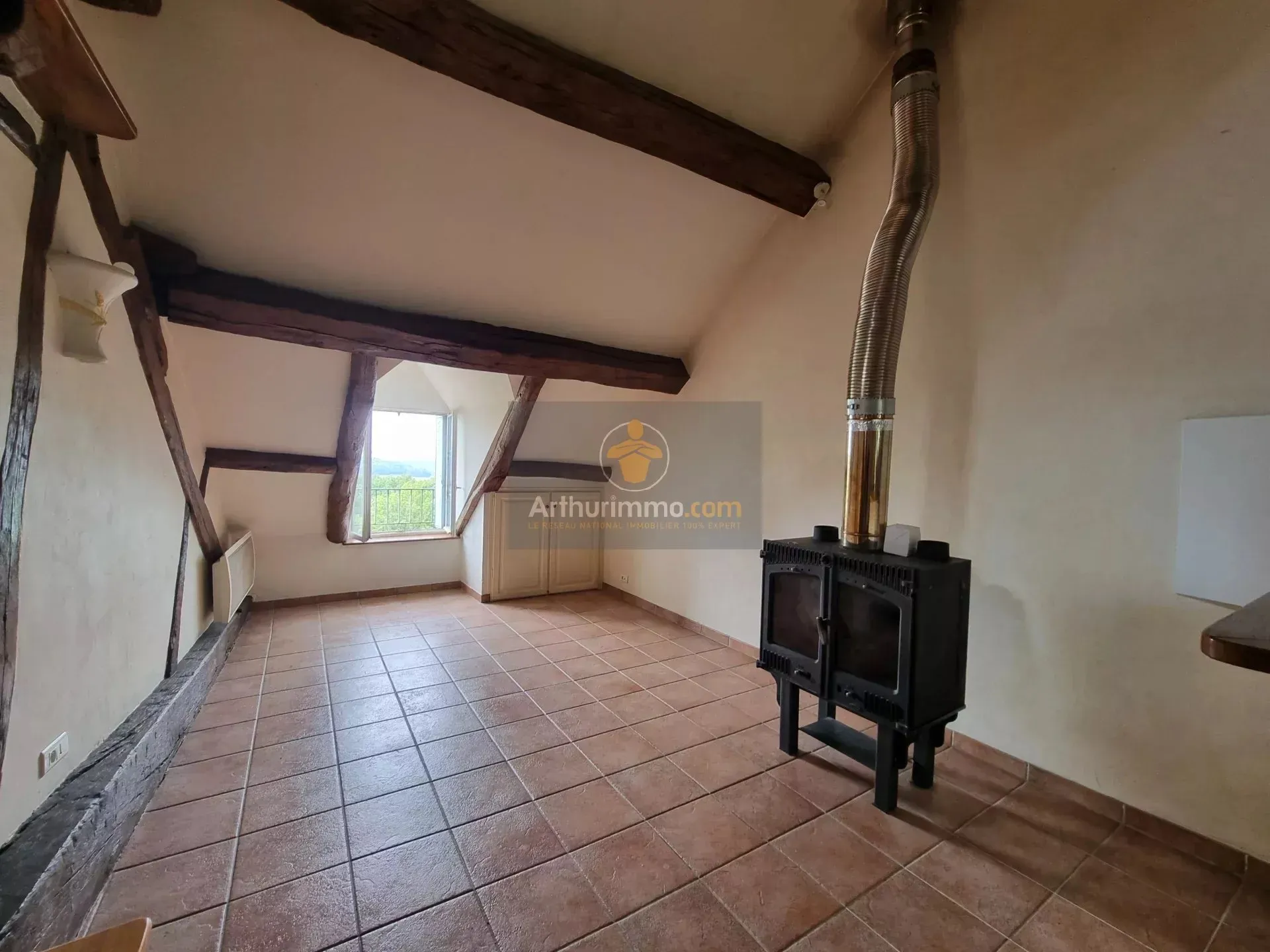 Flat Rue de la Haute Marne in Val-de-Meuse