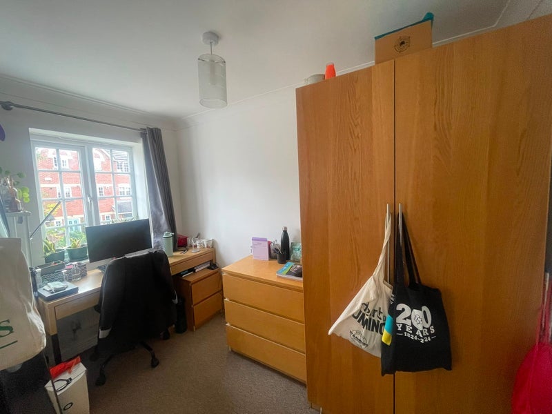 Room New Barns Avenue in Manchester