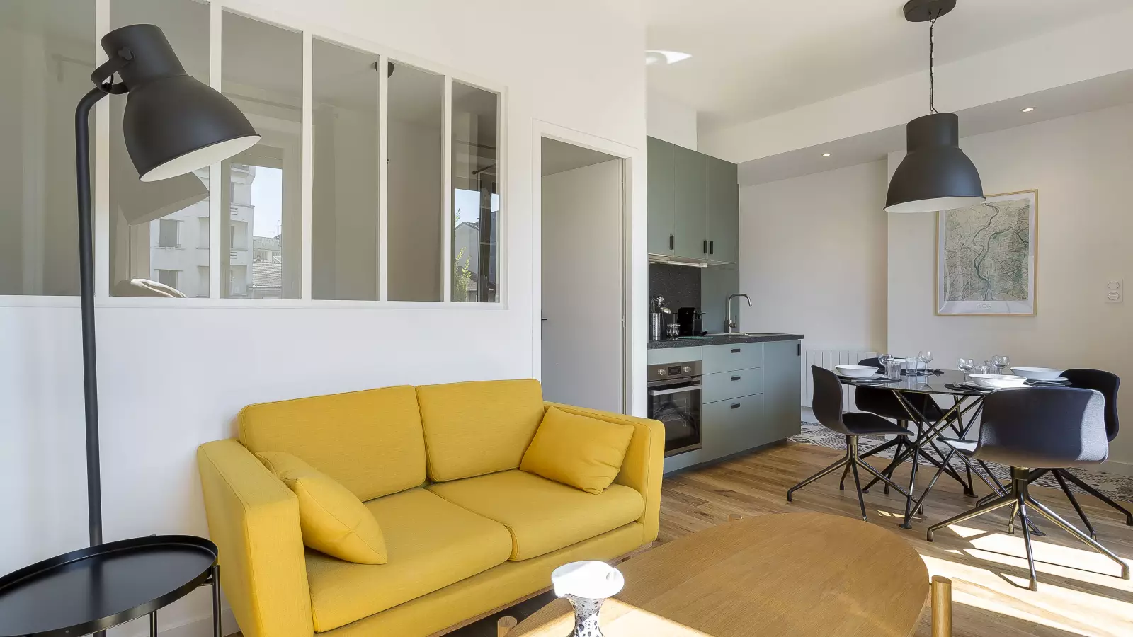 Flat Place Jules Guesde in Lyon