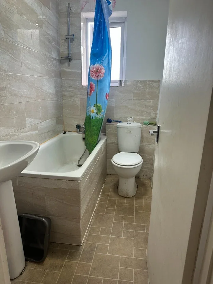 Flat Balaam Street in Greater London