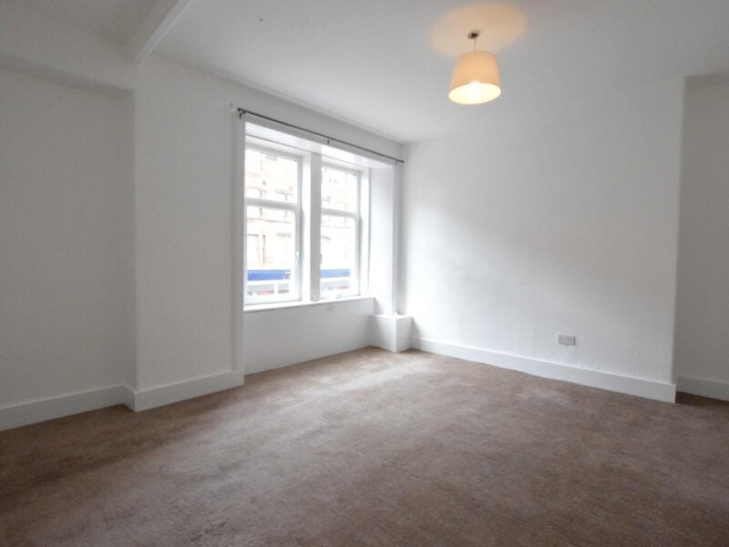 Flat Broomlands Street in Paisley