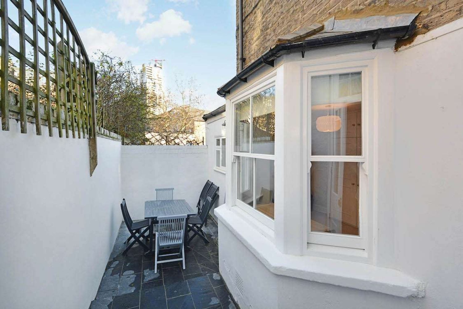 Flat Austral Street in London