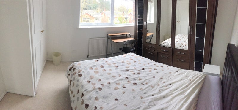 Room Boulters Court in Maidenhead