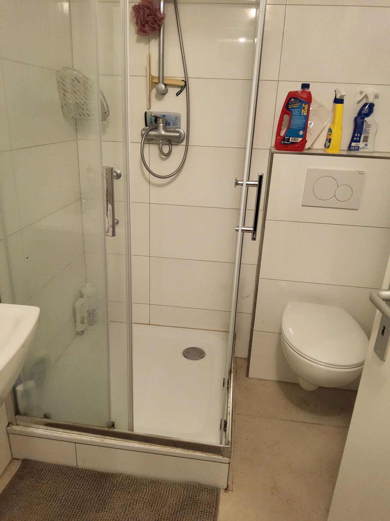 Zimmer Straße des Roten Kreuzes in Karlsruhe
