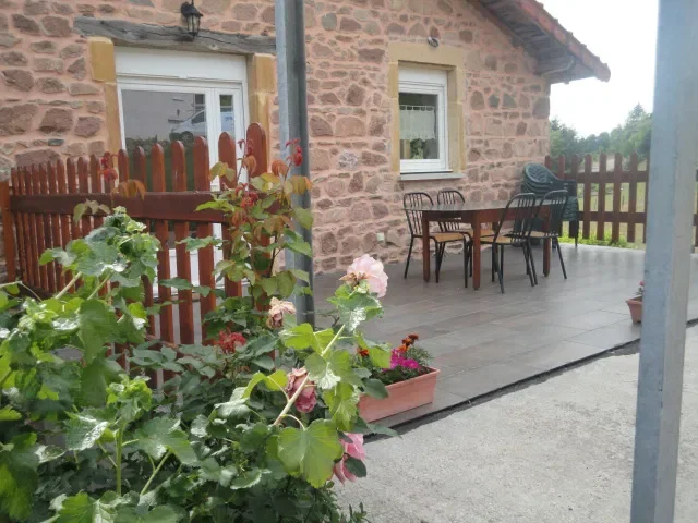 Chambre Route de Cuinzier à Le Cergne