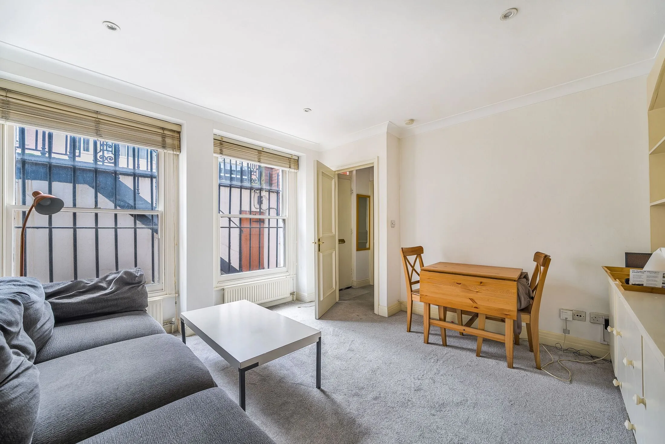 Flat Harrington Gardens in Greater London