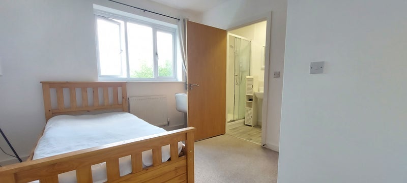 Room Robert Hall Street in Salford