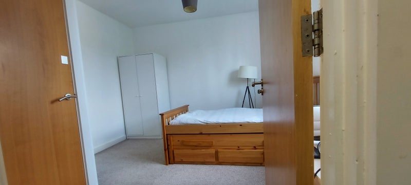 Room Robert Hall Street in Salford