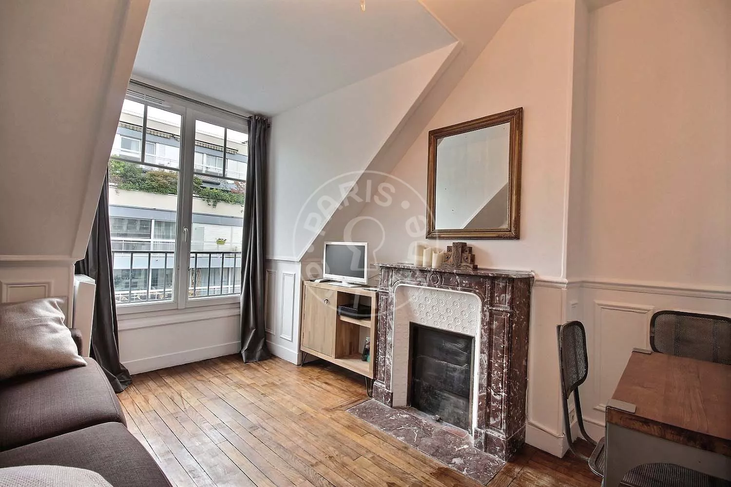 Appartement Rue du Hameau à Paris