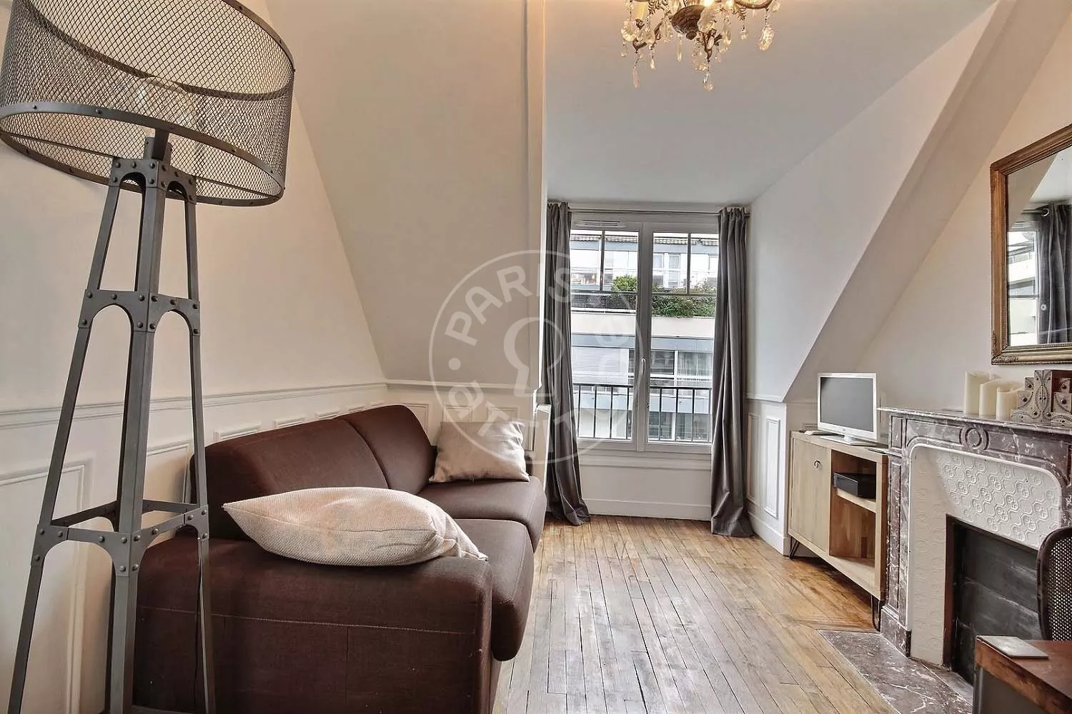 Appartement Rue du Hameau à Paris