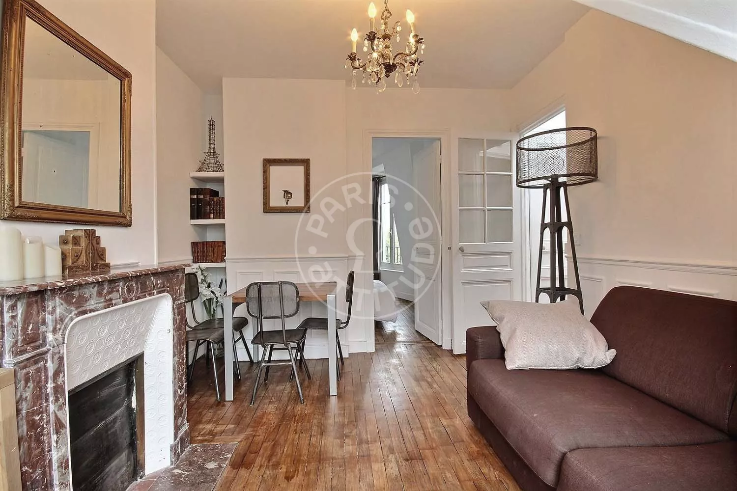 Appartement Rue du Hameau à Paris