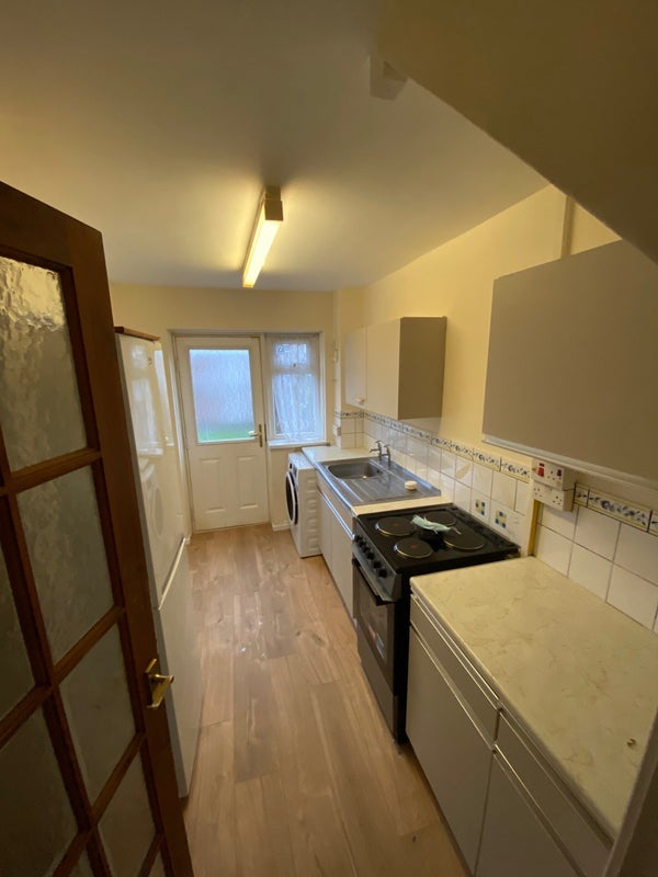 Room Severn Way in Bristol