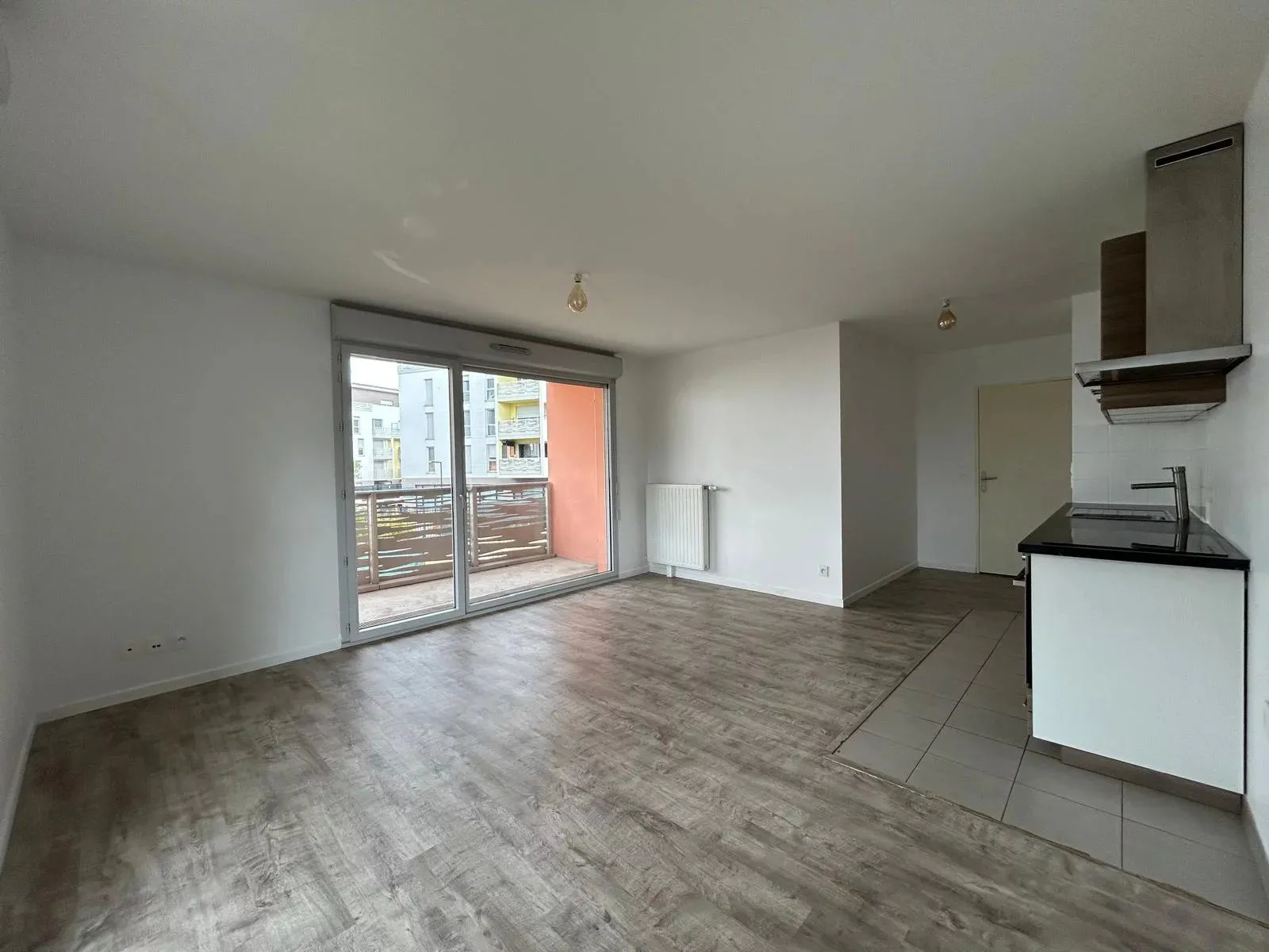 Appartement Avenue Paul Vaillant-Couturier à Paray-Vieille-Poste