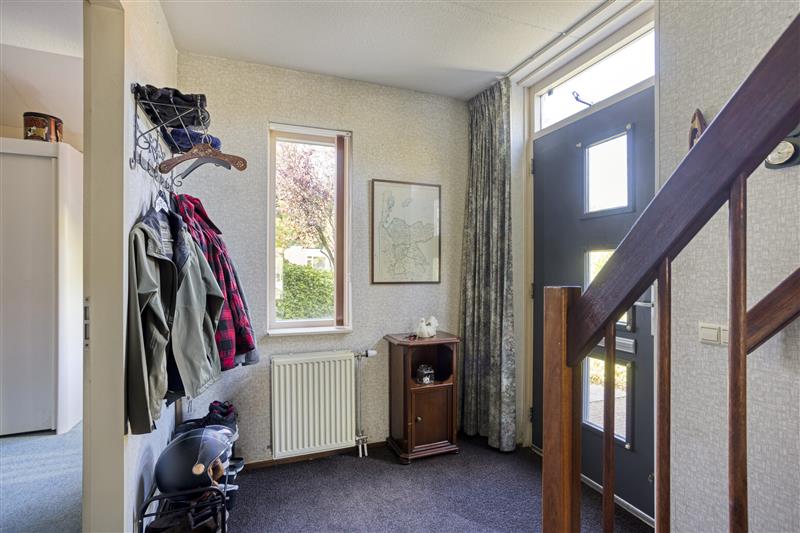 Twee-onder-één-kap te koop: Lindenlaan 21, Heerhugowaard