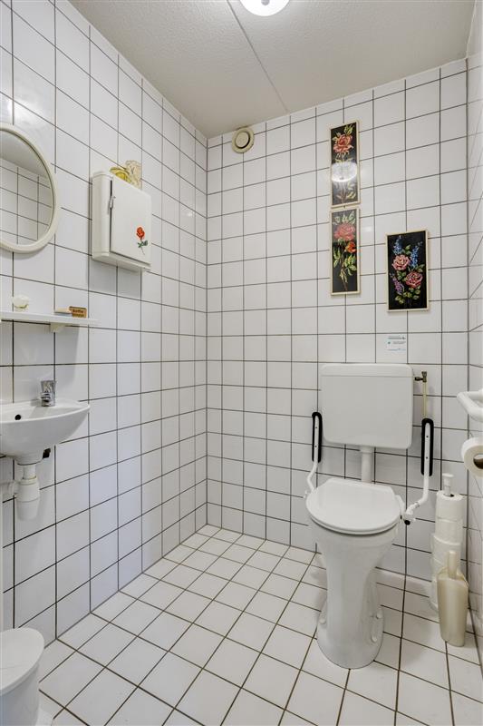 Twee-onder-één-kap te koop: Lindenlaan 21, Heerhugowaard