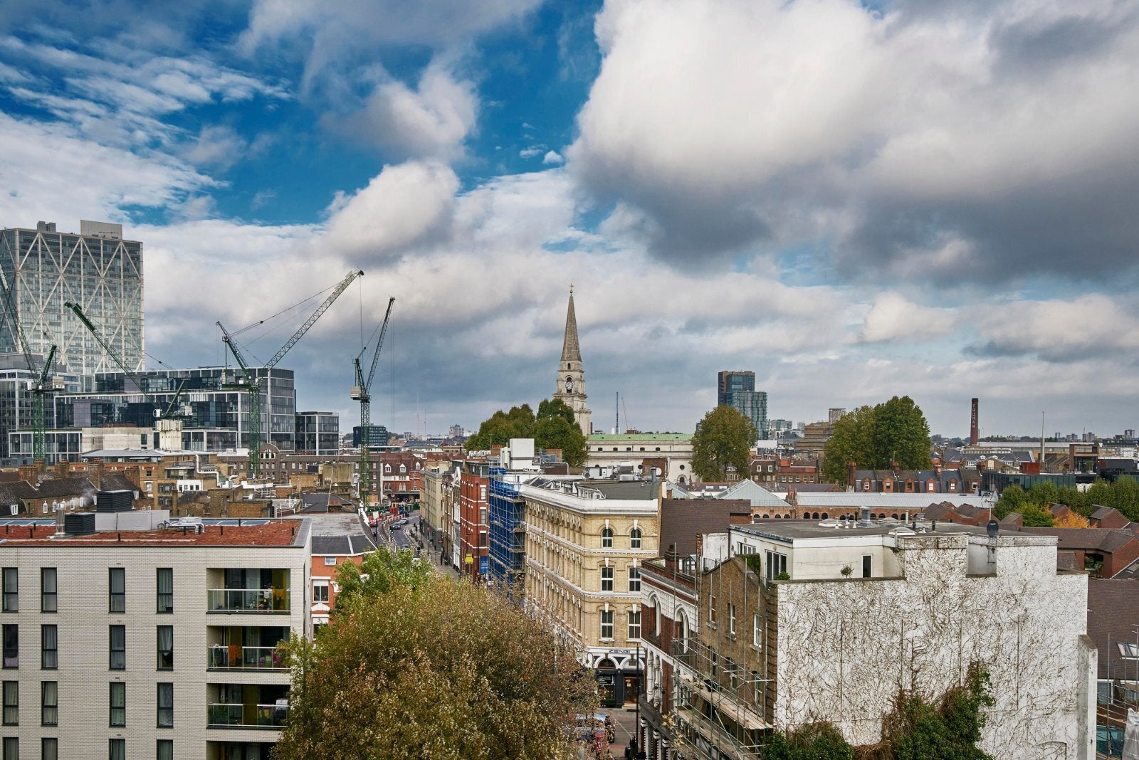 Flat Hanbury Street in Greater London