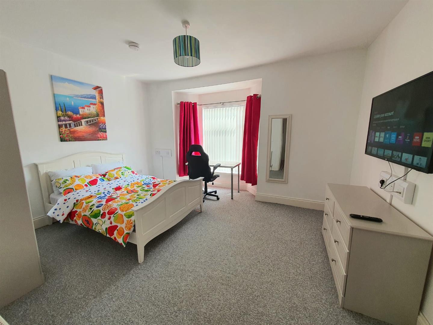 Room Walgrave Street in Hull