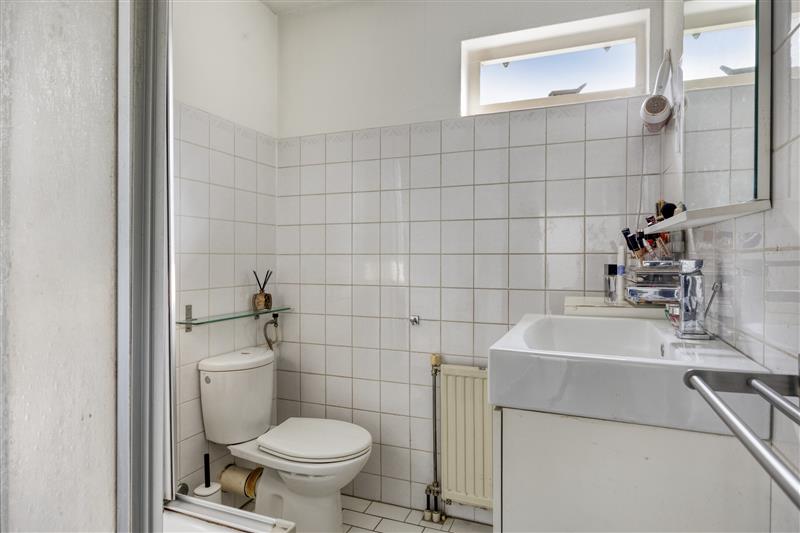 Tussenwoning te koop: Breedenborgstraat 3, Almere