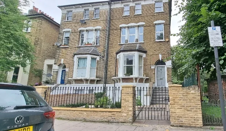 Flat Margery Fry Court in Greater London