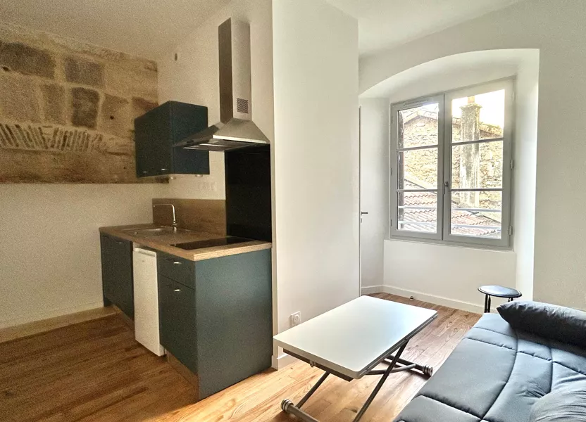 Flat Rue Taillefer in Périgueux