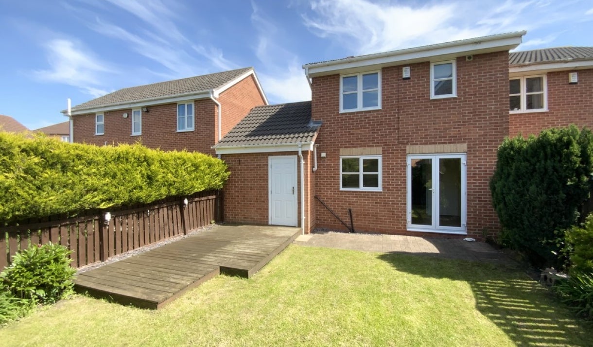 House Lockyer Close in York