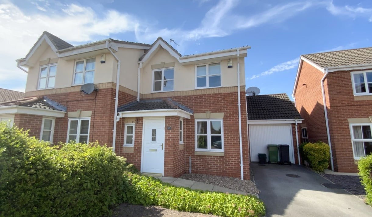 House Lockyer Close in York