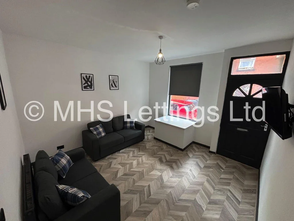 Flat Welton Place in Leeds