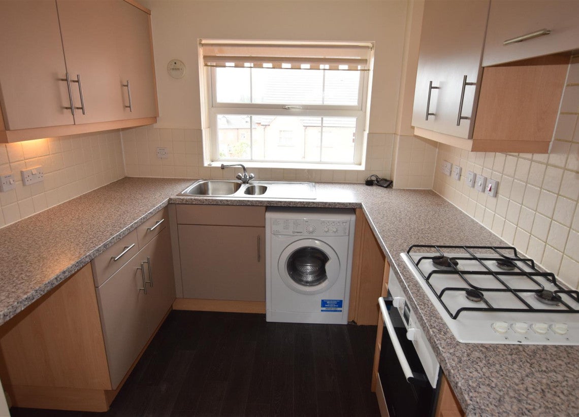 Flat Duckham Court in Coventry