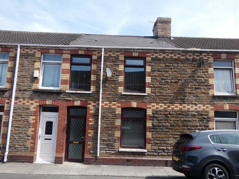 House Heilbronn Way in Port Talbot