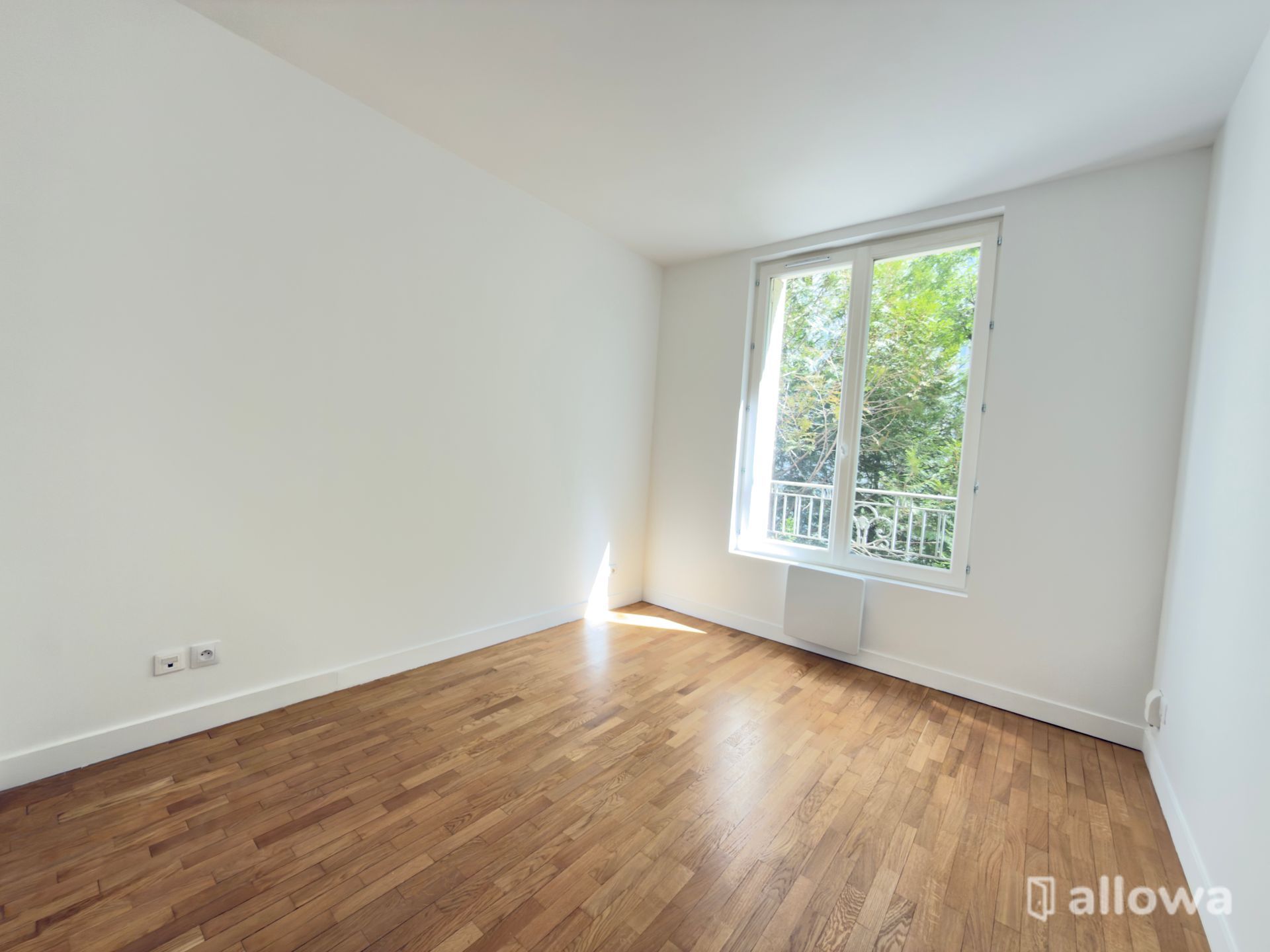 Appartement Rue Mesnil à Paris