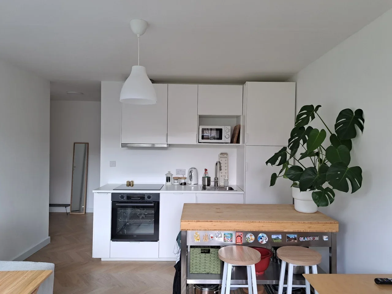 Flat Clifton Way in Greater London