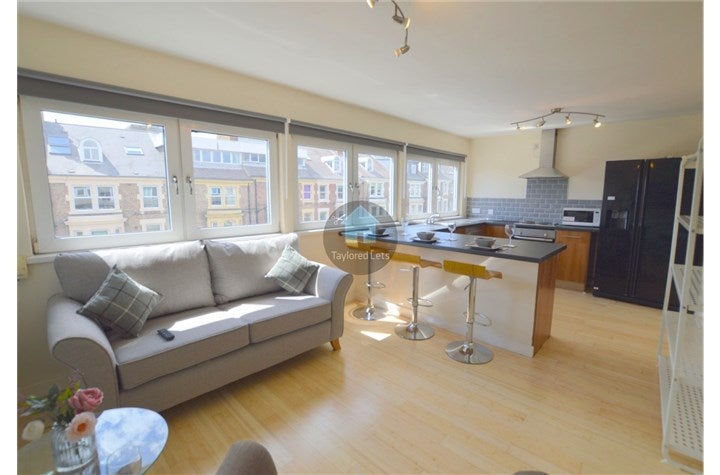 Flat Portland Terrace in Newcastle upon Tyne