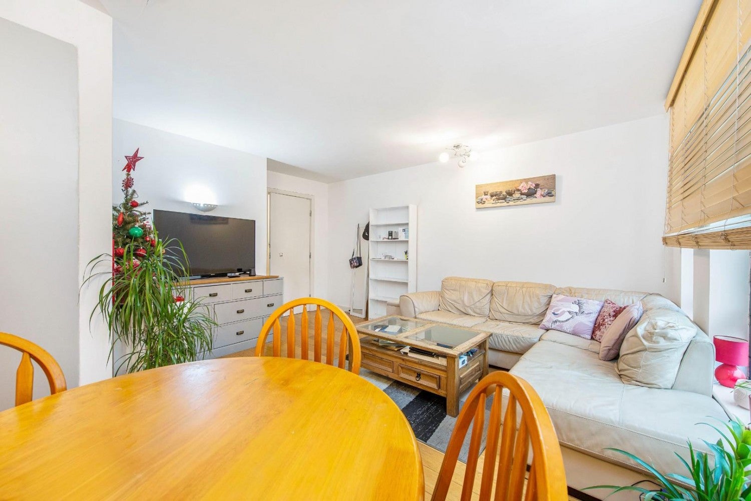 Flat Hare Row in Greater London