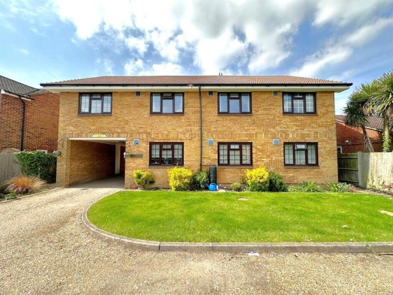 Flat Hithermoor Road in Borough of Spelthorne