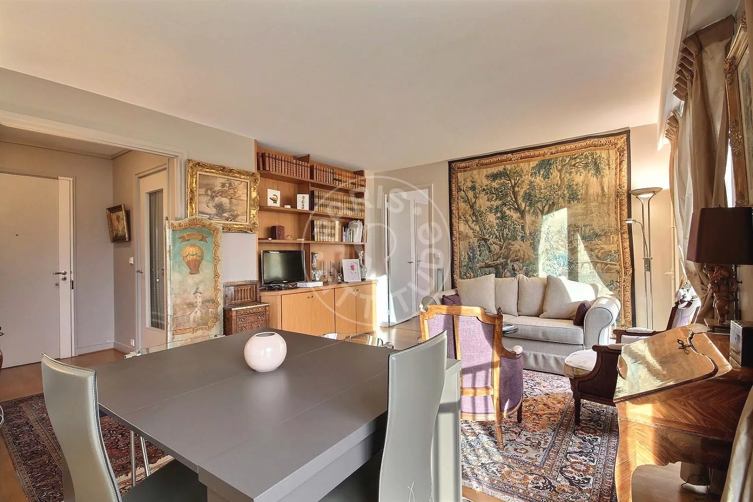 Appartement Boulevard Flandrin à Paris