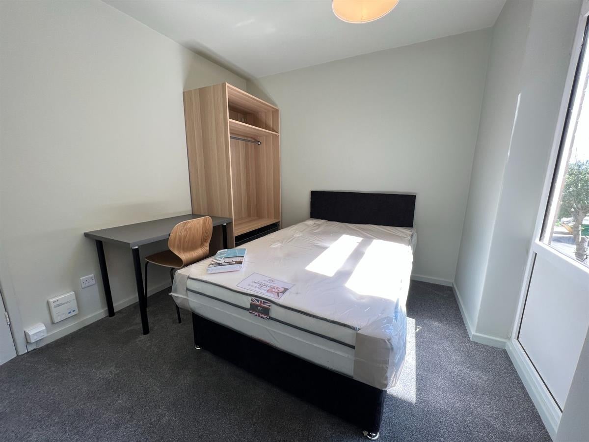 Flat Sycamore Court in Nottingham