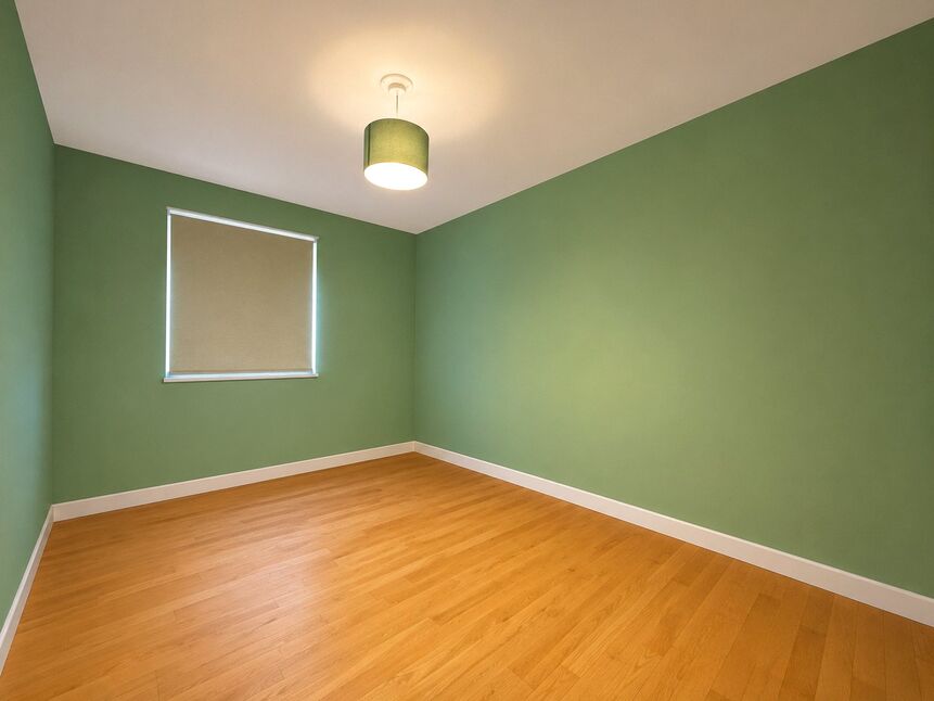 Flat Stoneycroft Close in Greater London